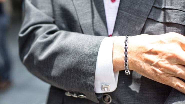 SHENTONISTA-Kozaburo-Finance-Japan-Spectacles_Bvlgari-Watch_Bvlgari-September-20-2013-September-20-2013-UNIFORM-3