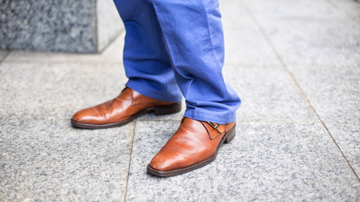 SHENTONISTA-Tim-Head_of_Mobile_and_Social-Shirt_Bonobos-Shades_Bolle-Pants_Italy-Belt_Tiger-Shoes_Tooboot-September-20-2013-September-20-2013-UNIFORM-3