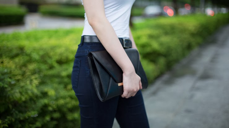 SHENTONISTA-Chelsea-F-2526B-Singapore-Top_Cotton_On-Jeans_ASOS-Clutch_Aldo-Heels_Steve_Madden-November-4-252C-2013-November-04-252C-2013-UNIFORM-3