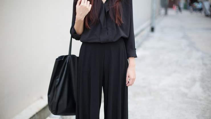 SHENTONISTA-Cherie-Student-Necklace_AMENLabel-Shirt_Pants_Taobao-Shoes_H-amp-M-Pants_Bangkok-October-18-2013-October-18-2013-UNIFORM-2