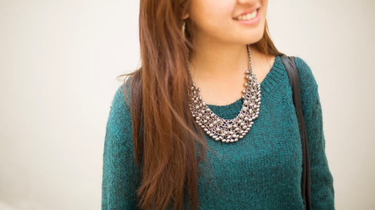 SHENTONISTA-Olivia-Communications-Singapore-Top_H_-amp-_M-Shorts_Unknown-Shoes_Muji-Bag_iNG-Watch_Karen_Millen-Necklace_H_-amp-_M-November-1-2013-November-01-2013-UNIFORM-3