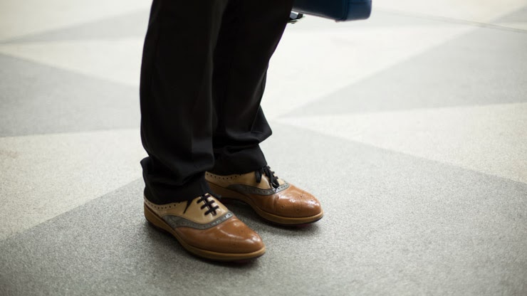 SHENTONISTA-Denny-Lawyer-Singapore-Shirt_Ben_Sherman-Blazer_Tailored-Pants_Tailored-Watch_Uniformwares-Shoes_Prada-Bag_MCM-Umbrella_France-November-4-252C-2013-November-04-252C-201-2