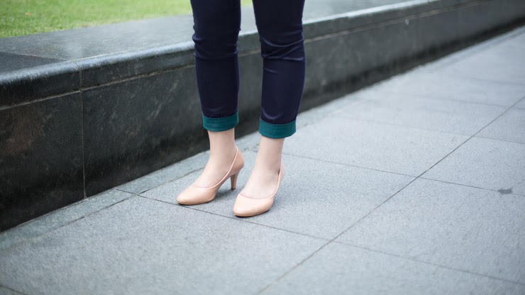 SHENTONISTA-Pei-Banking-Singapore-Top_H_-2526_M-Pants_G2000-Shoes_DMK-November-4-252C-2013-November-04-252C-2013-UNIFORM-2