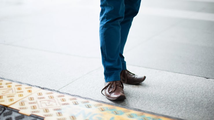 SHENTONISTA-Sebastian-Retail_Manager-Belgium-Top_G2000-Pants_Banana_Republic-Belt_Bali-Shoes_Diesel-061213-UNIFORM-2