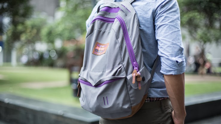 SHENTONISTA-Wesley-Student-Singapore-Top_Hollister-Shorts_Topman-Shoes_Onituska_Tiger-Bag_Super_Dry_Japan-Watch_Tommy_Hilfiger-November-4-252C-2013-November-04-252C-2013-UNIFORM-4