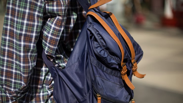 SHENTONISTA-Jade-Student-Korea-Entire_outfit_Korea-Bag_Bean_Pole-January-10-2014-100114-UNIFORM-4