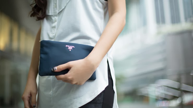 SHENTONISTA-Kathleen-Auditor-Singapore-Top_H-2526M-Bottom_Far_East_Plaza-Shoes_Gift-Wallet_Prada-Necklace_Bangkok-061213-UNIFORM-4