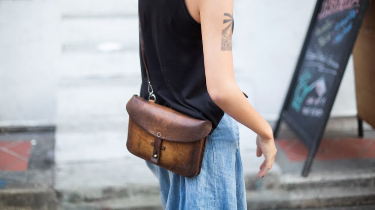 SHENTONISTA-Samantha-Architect-Singapore-Top_Bangkok-Skirt_Bangkok-Shoes_Converse-Bag_Bangkok-Bangle_NYC-Ring_Husband-January-10-2014-100114-UNIFORM-5