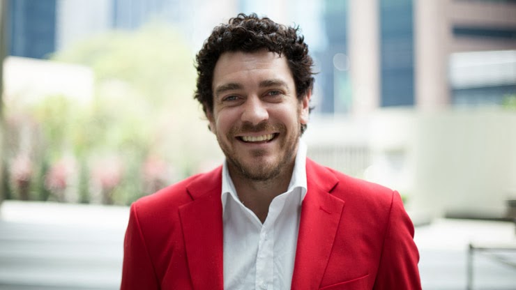 SHENTONISTA-Craig-Lawyer-Australia-Shirt_Tailored-Blazer_Tailored-Pants_UK-Shoes_Australia-Belt_UK-January-10-2014-100114-UNIFORM-4