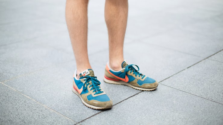 SHENTONISTA-Dan-Design_Director-UK-Top_American_Apparel-Shorts_Topman-Shoes_Nike-Bag_Albem-Chain_Folk-January-10-2014-100114-UNIFORM-2