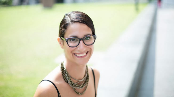 SHENTONISTA-Gisela-HR-Spain-Top_H-amp-M-Skirt_H-amp-M-Shoes_Charles_-amp-_Keith-Necklace_Lovisa-Glasses_Paul_Frank_Wallet_Cambodia-January-10-2014-100114-UNIFORM-4