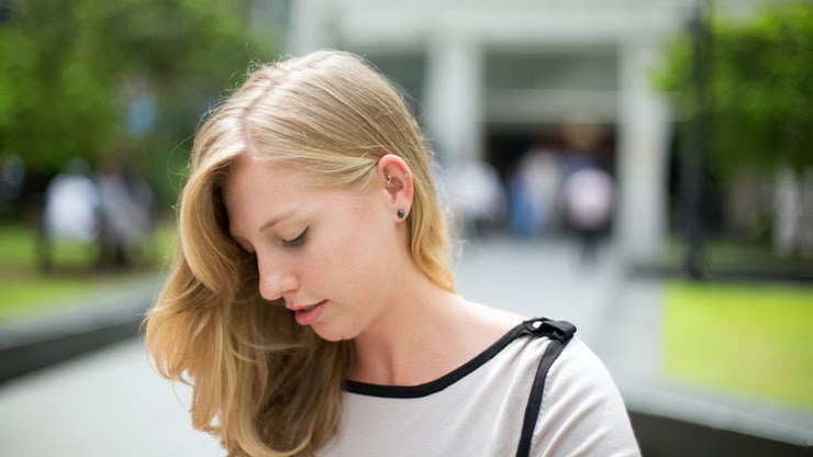 SHENTONISTA-Kathleen-Broker-Canada-Dress_Karen_Millen-Shoes_Zara-Wallet_Haji_Lane-Ring_Ireland-Earrings_Lovisa-January-10-2014-100114-UNIFORM-3