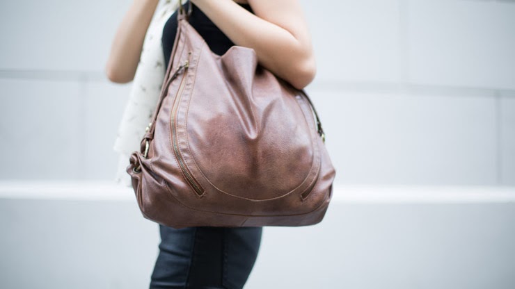 SHENTONISTA-Marianne-Student-Singapore-Top_Cotton_On-Jeans_Plac_Jeans-Scarf_Bangkok-Heels_New_Look-Bag_ASOS-January-14-2014-140114-UNIFORM-3