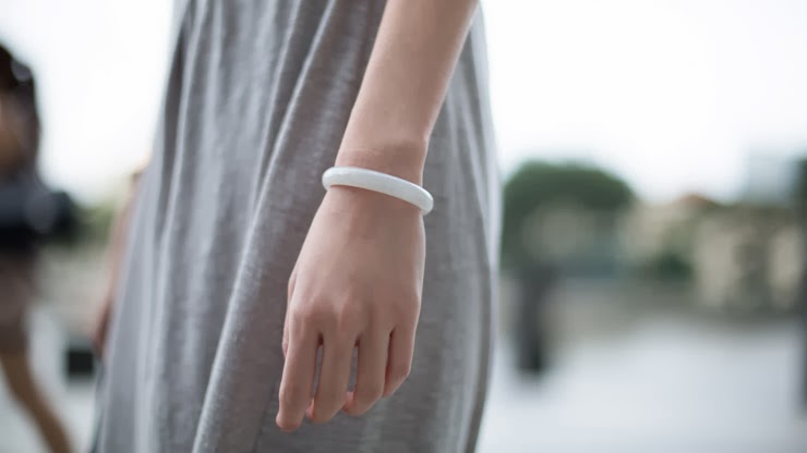 SHENTONISTA-Shermaine-Media-Malaysia-Dress_Uniqlo-Belt_H-amp-M-Shoes_Zara-Bag_Longchamp-Watch_Michael_Kors-Shades_Karen_Walker-January-14-2014-140114-UNIFORM-3