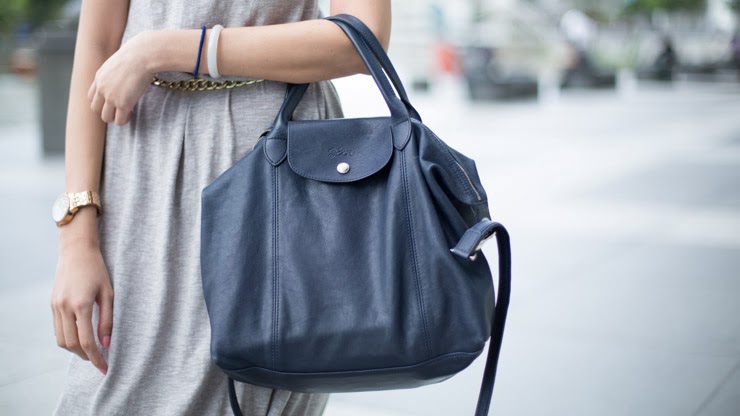 SHENTONISTA-Shermaine-Media-Malaysia-Dress_Uniqlo-Belt_H-amp-M-Shoes_Zara-Bag_Longchamp-Watch_Michael_Kors-Shades_Karen_Walker-January-14-2014-140114-UNIFORM-7