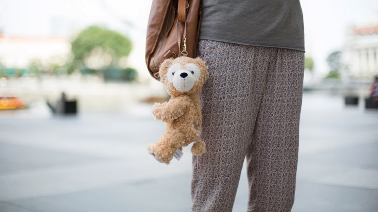 SHENTONISTA-Sibyl-Student-Singapore-Top_Bangkok-Pants_Bangkok-Bag_Japan-Shoes_Bali-Socks_China-Headband_Bangkok-Earrings_Bangkok-January-14-2014-140114-UNIFORM-3