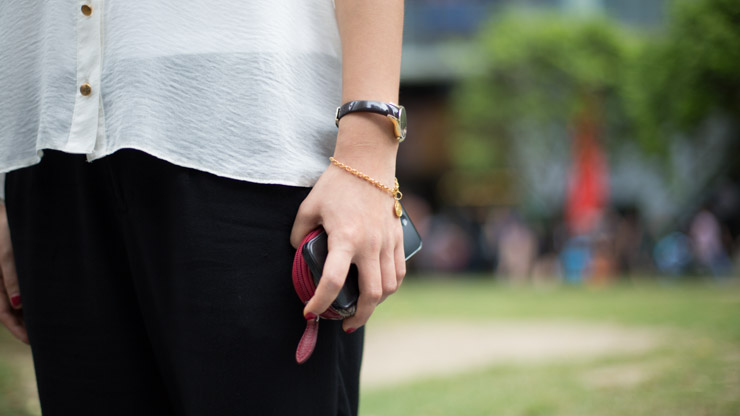 SHENTONISTA-Hui-Finance_Analyst-China-Top_Miss_Selfridge-Pants_China-Shoes_China-Watch_CK-Bracelet_Mom-January-14-2014-140114-UNIFORM-3