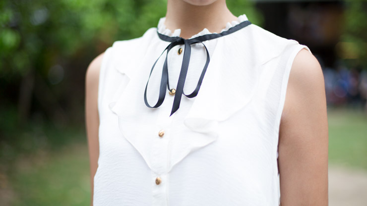 SHENTONISTA-Hui-Finance_Analyst-China-Top_Miss_Selfridge-Pants_China-Shoes_China-Watch_CK-Bracelet_Mom-January-14-2014-140114-UNIFORM-4