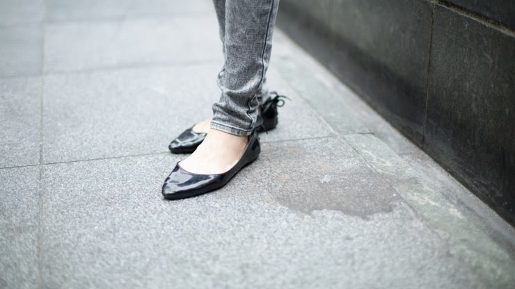 SHENTONISTA-Lanny-HR-Singapore-Top_Love_Bonito-Jeans_Lowrys_Farm-Shoes-Mitju-Clutch_Tangs-Watch_G_Shock-January-24-2014-240114-UNIFORM-2