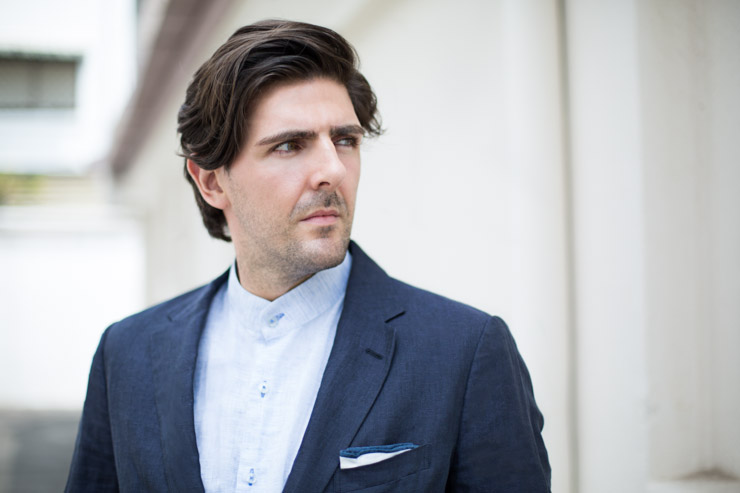 SHENTONISTA-Donald-Sustainable_Entrepreneur-French-Blazer_Beams-Top_The_Kooples-Pants_United_Colours_Of_Benetton-Shoes_Koom-Sunglasses_Persol-Bag_gear3_by_saen-140314-UNIFORM-4