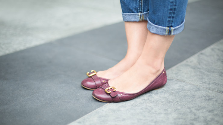 SHENTONISTA-Virginie-Project_Manager-France-Top_Manoush-Jeans_Tokyo-Shoes_Chloe-Watch_Hermes-Earrings_Pomellato-April-4-2014-040414-UNIFORM-2