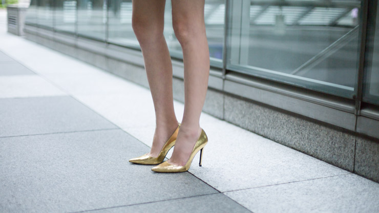 SHENTONISTA-FangFang-Banker-Singapore-Dress_Online-Shoes_Zara-Bag_Prada-Earrings_Bangkok-Watch_Folli_Follie-140514-UNIFORM-2