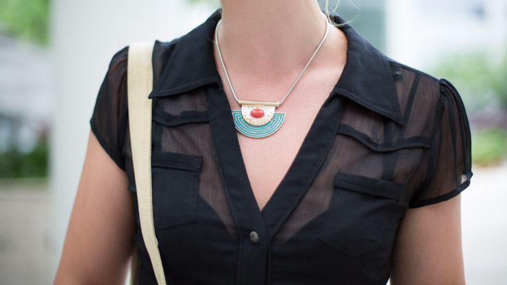 SHENTONISTA-Michaela-Nil-Australia-Dress_Australia-Sandals_Wanted-Bag_Hong_Kong-Bracelet_Australia-Necklace_Haji_Lane-Shades_Ray_Ban-140514-UNIFORM-4