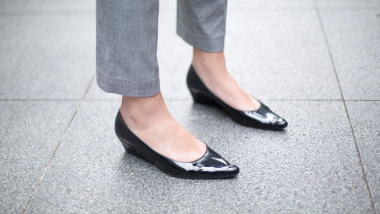 SHENTONISTA-Dora-Fiance-Singapore-Top_Tailored-Pants_Uniqlo-Watch_FCUK-E2-80-9420-May-2014-200514-UNIFORM-2