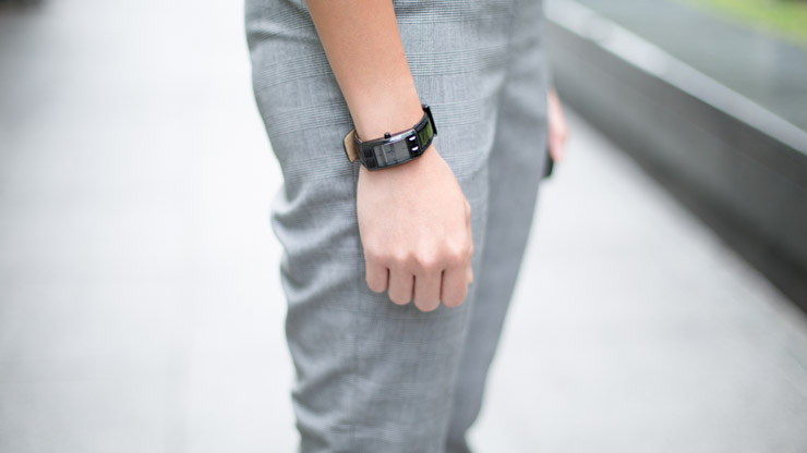 SHENTONISTA-Dora-Fiance-Singapore-Top_Tailored-Pants_Uniqlo-Watch_FCUK-E2-80-9420-May-2014-200514-UNIFORM-3