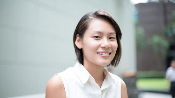 SHENTONISTA-Dora-Fiance-Singapore-Top_Tailored-Pants_Uniqlo-Watch_FCUK-E2-80-9420-May-2014-200514-UNIFORM-6