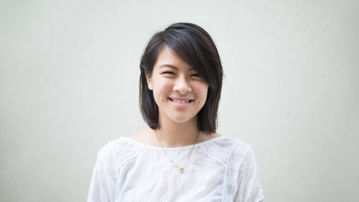 SHENTONISTA-Nichole-Graphic_Designer-Singapore-Top_Zara-Pants_Topshop-Necklace_Trifted_from_USA_Woven-Bracelets_made_by_boyfriend-Metal_bracelets_Gifts_from_Turkey-E2-80-9427-May-2-4