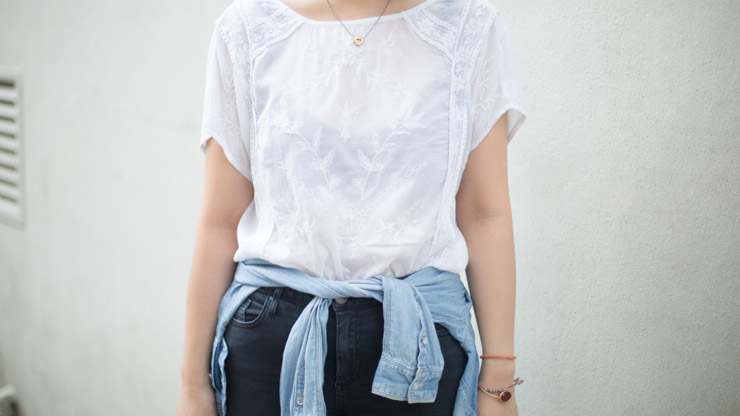 SHENTONISTA-Nichole-Graphic_Designer-Singapore-Top_Zara-Pants_Topshop-Necklace_Trifted_from_USA_Woven-Bracelets_made_by_boyfriend-Metal_bracelets_Gifts_from_Turkey-E2-80-9427-May-2