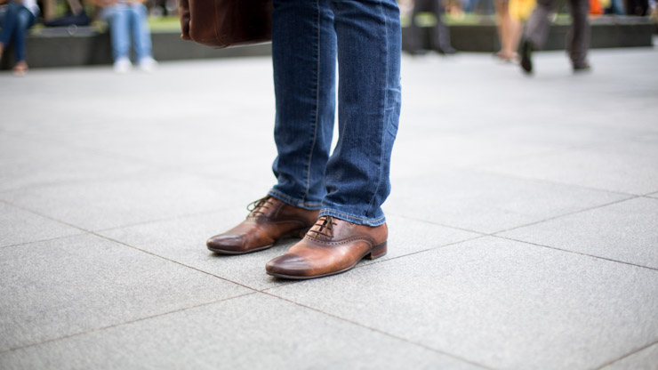 SHENTONISTA-Don-Finance-Singapore-Blazer_Zara-Shirt_H-amp-M-Jeans_Uniqlo-Shoes_Pedro-Watch_Etsy-Bag_Basis_Bags-Brooch_Etsy-Pocket_Square_Benjamin_Barker-July-25-2014-250714-UNIFORM-2