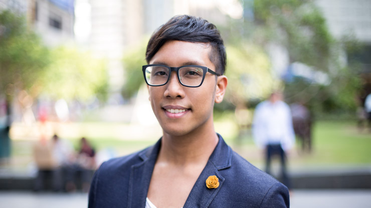 SHENTONISTA-Don-Finance-Singapore-Blazer_Zara-Shirt_H-amp-M-Jeans_Uniqlo-Shoes_Pedro-Watch_Etsy-Bag_Basis_Bags-Brooch_Etsy-Pocket_Square_Benjamin_Barker-July-25-2014-250714-UNIFORM-3