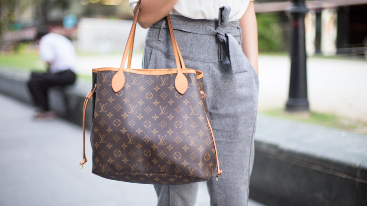 SHENTONISTA-Joyce-Insurance-Singapore-Top_blogshop-Shoes_Charles_-amp-_Keith-Bag_Louis_Vuitton-July-25-2014-250714-UNIFORM1