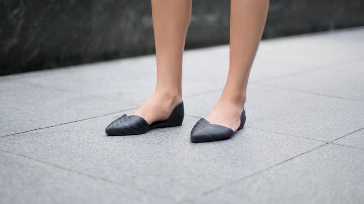 SHENTONISTA-Valerie-Trading-Singapore-Dress_H-amp-M-Watch_Michael_Kors-Shoes_Melissa-Phonecase_Moschino-July-25-2014-250714-UNIFORM-4