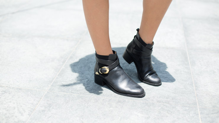 SHENTONISTA-Lynette-Advertising-Singapore-Dress_thrift_store-Watch_Mustafa-Shoes_Amsterdam_thrift_store-August-2B22-2C-2B2014-220814-UNIFORM-3