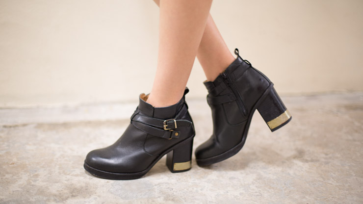 SHENTONISTA-Nicole-Top_Zara-Shorts_YoungHungryFree-Bag_TheScarletRoom-Shoes_Topshop-4