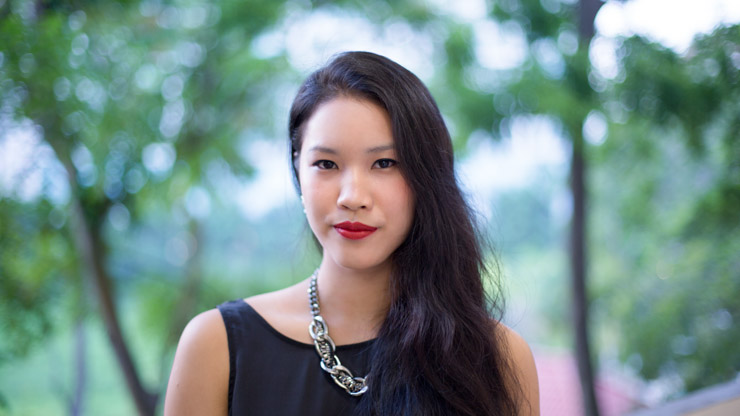 SHENTONISTA-Zhaopei-Analyst-Singapore-Top_Feistheist-Skirt_Fleuraw-Purse_Balenciaga-Shoes_Charles_and_Keith-Bracelet_Tiffany_and_Co-UNIFORM-210814-2