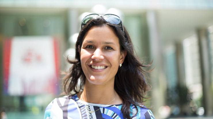 SHENTONISTA-Barbara-Law-America-Dress_Emilio_Pucci-Bag_Mulberry-Shoes_Jimmy_Choo-Sunglasses_Ray_Ban-Watch_Swatch-August-2B22-2C-2B2014-220814-UNIFORM-2