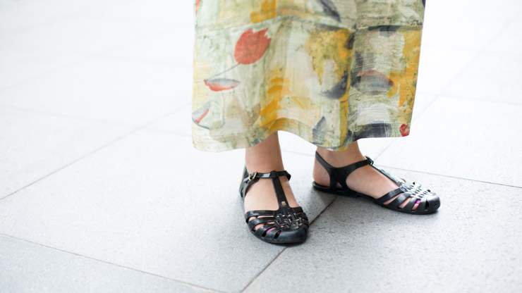 SHENTONISTA-Emma-Arts-Australia-Dress_Mum-E2-80-99-Bag_Status_Anxiety-Shoes_Melissa-Sunnies_Rayban-August-2B22-2C-2B2014-220814-UNIFORM-5