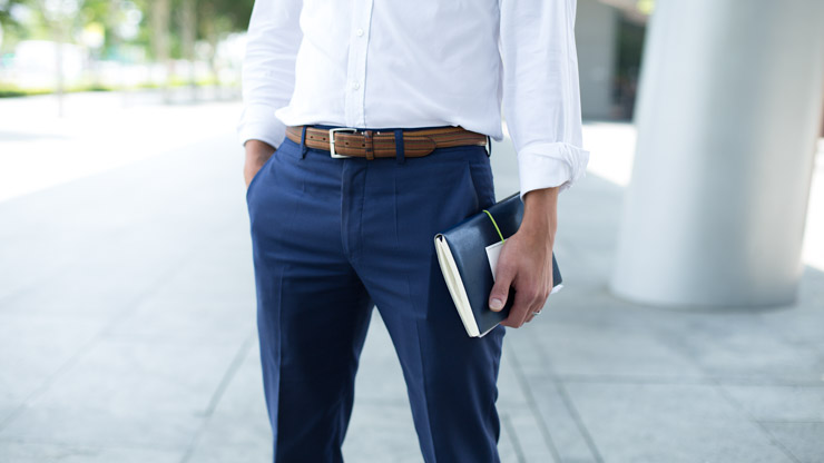 SHENTONISTA-Ewan-Finance-Canada-Shirt_Thomas_Pink-Belt_Paul_Smith-Pants_Tailored-Shoes_Grenson-10-2BOctober-2C-2B2014-101014-UNIFORM-3