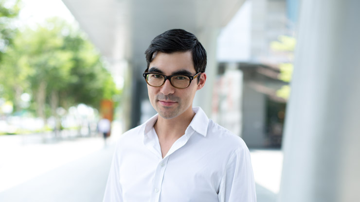 SHENTONISTA-Ewan-Finance-Canada-Shirt_Thomas_Pink-Belt_Paul_Smith-Pants_Tailored-Shoes_Grenson-10-2BOctober-2C-2B2014-101014-UNIFORM-5