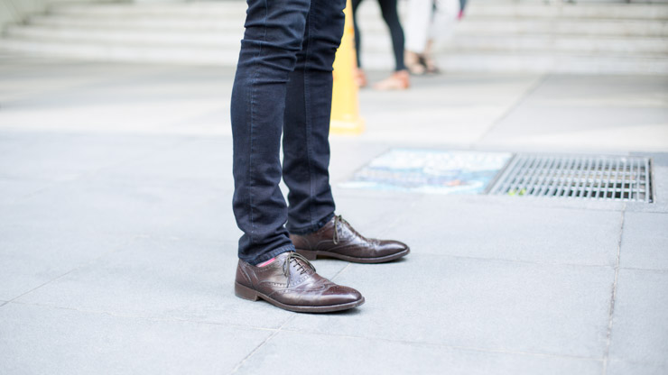 SHENTONISTA-Tristan-Australia-Banking-Shirt_Replay-Pants_Nudie-Shoes_Diamond_Walker-Bracelets_Haji_Lane_Cambodia_Fit_Bit-E2-80-93-2B5-2BDecember-2B2014-051214-UNIFORM-5