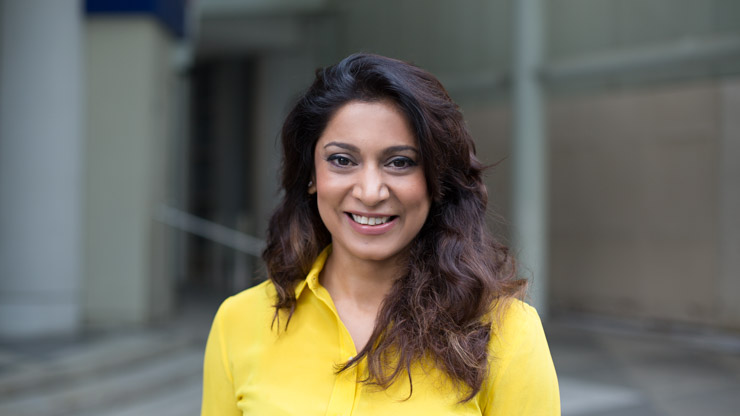 SHENTONISTA-Ashwini-SingaporeHeadhunter-Top_Zara-Skirt_BYSI-Shoes_Allegra-Bag_Dolce_-26_Gabbana-080115-UNIFORM-5