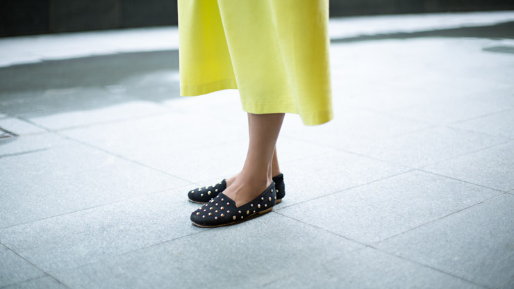 SHENTONISTA-Sheila-Singapore-Admin-Top_H-26M-Skirt_One_Raffles_Place-Shoes_Steve_Madden-Necklace_H-26M-Earrings_Tory_Burch-Watch_Casio-Pouch_Coach-2B12-2BDecember-2B2014-121214-UNI-2