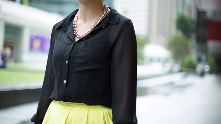 SHENTONISTA-Sheila-Singapore-Admin-Top_H-26M-Skirt_One_Raffles_Place-Shoes_Steve_Madden-Necklace_H-26M-Earrings_Tory_Burch-Watch_Casio-Pouch_Coach-2B12-2BDecember-2B2014-121214-UNI