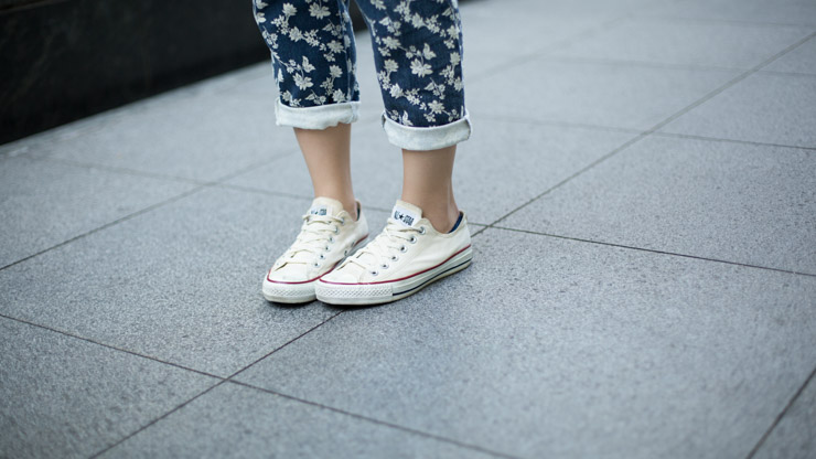 SHENTONISTA-Carrie-Banking-Singapore-Top_MDS-Pants_Bangkok-Shoes_Converse-Watch_BCBG-Bag_Longchamp-Necklace_Bangkok-30-2BJanuary-2C-2B2015-300115-UNIFORM-4
