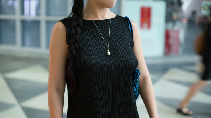 SHENTONISTA-Krista-Korean_Canadian-Artist-Dress_Issey_Miyake-Necklace_Grandmother-E2-80-99s-Shoes_Aldo-Bag_Anteprima-080115-UNIFORM-3