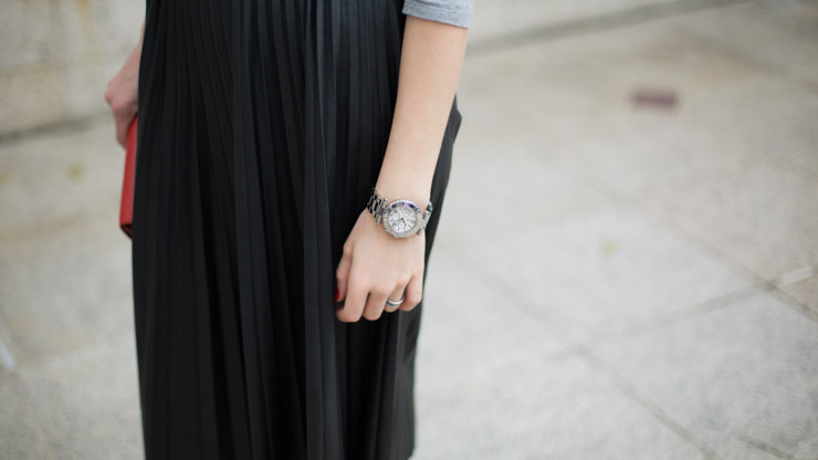 SHENTONISTA-Uliana-Russia-Banking-Skirt_Local_designer-Shoes_Topshop-Wallet_Gucci-Watch_Guess_Collection-13-2BFebruary-2B2015-130215-UNIFORM-21